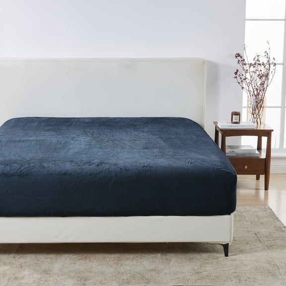 Great Bay Home Fitted Sheet - Ultra Soft Velvet Plush - Queen, Denim Blue