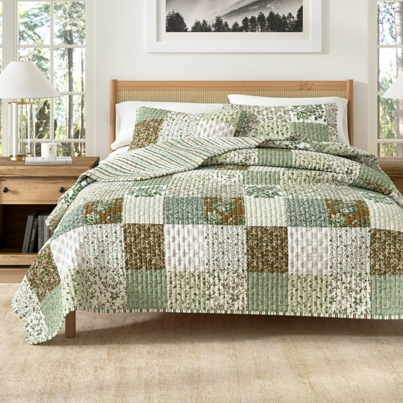Great Bay Home Floral Patchwork Quilt Set with Shams (Full / Queen, Floral Grid - Brown)