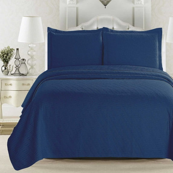 Great Bay Home Herringbone Stitch All-Season Reversible Quilt Set With Sham (Full / Queen, Powder Blue)