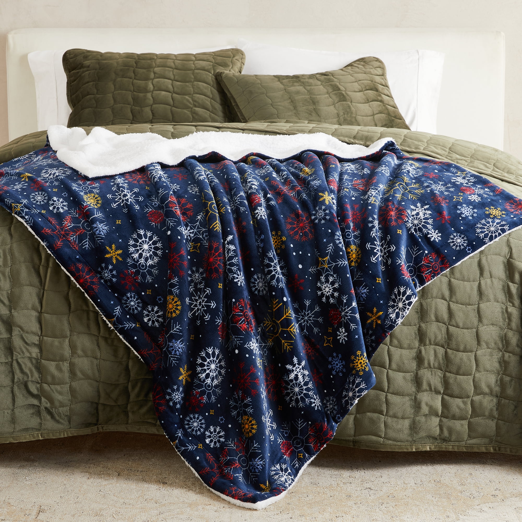 New Snowflake Fleece Sherpa Christmas Throw Blanket, 50" x 60"