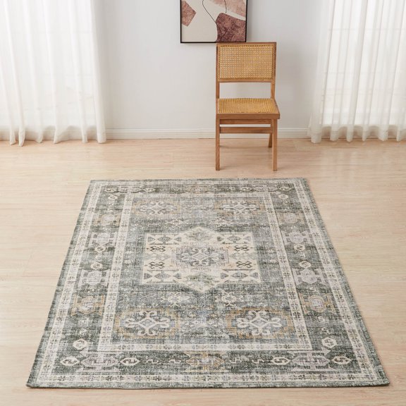 Great Bay Home Vintage Distressed Machine Washable 5' x 7' Area Rug for Living Room or Bedroom