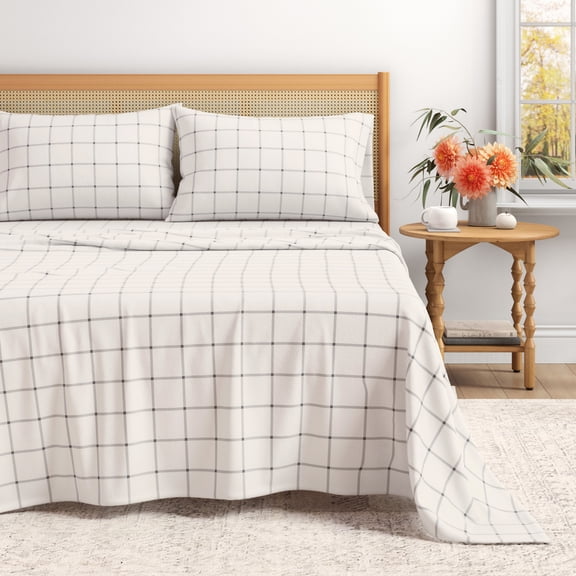 Great Bay Home Printed Flannel Sheet Set - 100% Turkish Cotton - Double Brushed - King, Windowpane - White / Grey