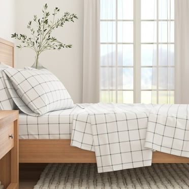 Great Bay Home Printed Flannel Sheet Set - 100% Turkish Cotton - Double Brushed - Twin, Windowpane - White / Grey
