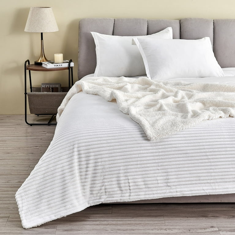 White plush king blanket hotsell