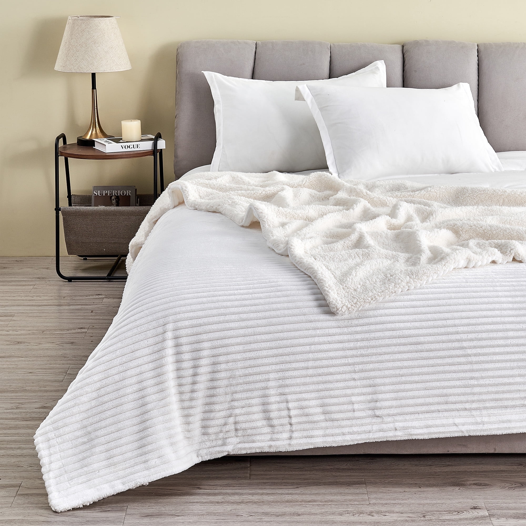 Ribbed Texture Reversible Taupe Throw Blanket - Great Bay Home (90" x 66" Blanket, White)