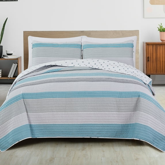 Great Bay Home Stripe Reversible Reversible Quilt Set With Shams (Full / Queen, Aqua / Taupe)