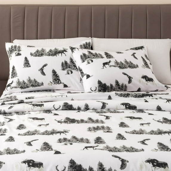 Great Bay Home Turkish Cotton Printed Flannel Sheet Set (California King, Print - Woodland Creatures)