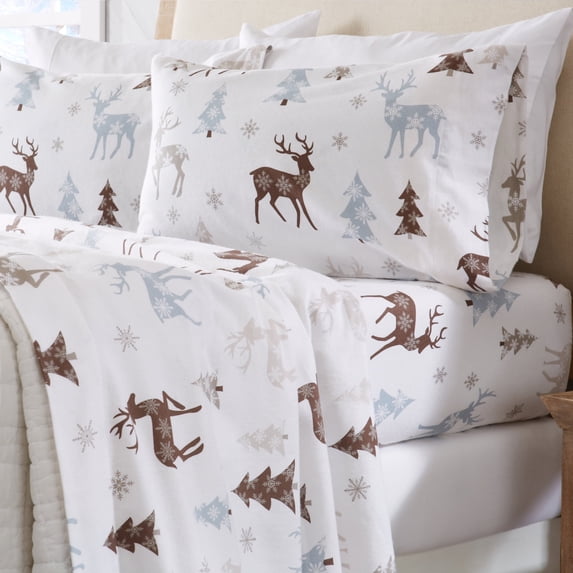 Great Bay Home Lodge Flannel Sheet Set - 100% Turkish Cotton - Double Brushed - Full, Snowy Reindeer