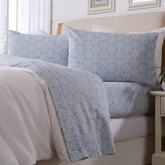 Great Bay Home Turkish Cotton Printed Flannel Sheet Set (Twin XL, Snowflake - Mosaic Blue)