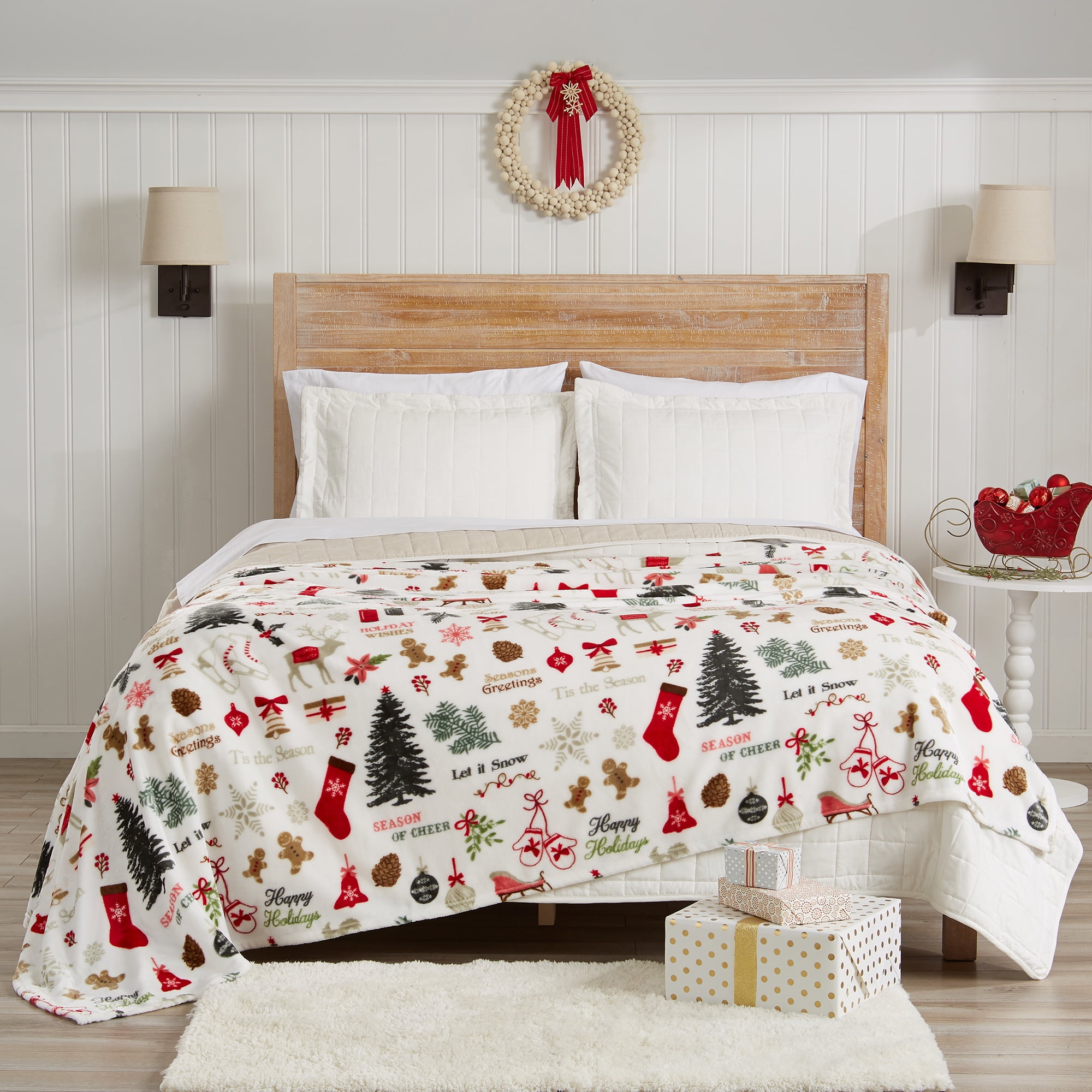 Great Bay Home Velvet Plush Fleece Holiday Printed Warm and Cozy Bed Blanket (Full / Queen)