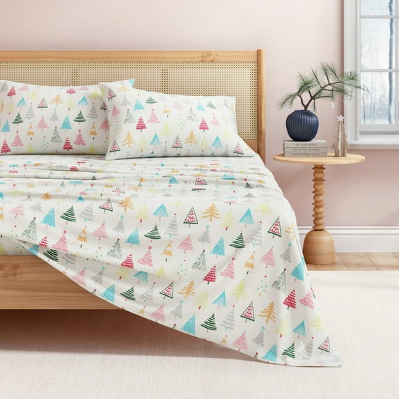 Great Bay Home Christmas Flannel Sheet Set - 100% Turkish Cotton - Double Brushed - Full, Happy Hillside