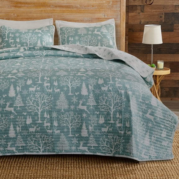 Winter-Themed Microfiber Reversible Quilt Set with Shams (Full / Queen, Enchanted Woods - Blue)