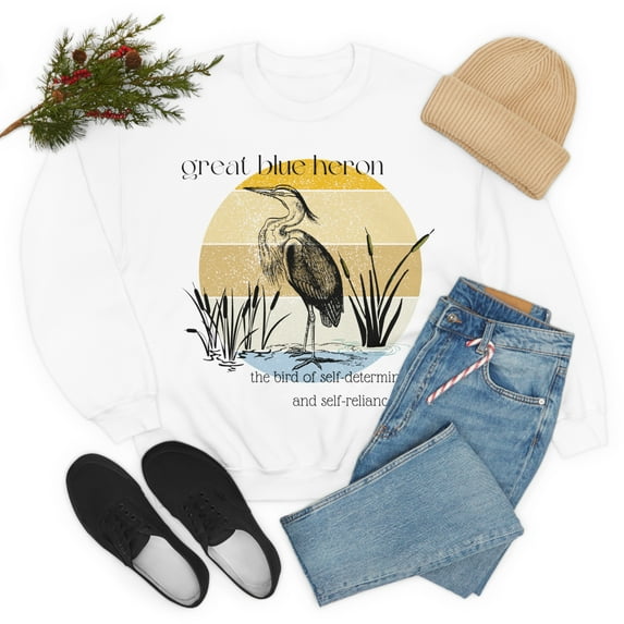 Great Blue Heron Sweatshirt Bird Lover Long Sleeve Shirt Nature Gift Ideas White XL