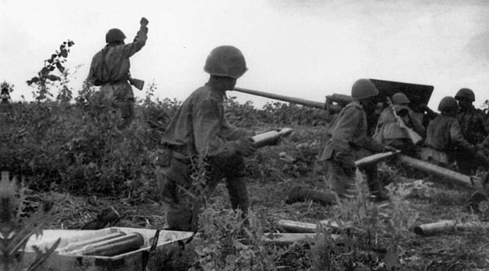 Great Escape Games 28mm World War 2 Soviet M1941/43 Zis-2 Anti-Tank Gun and Crew