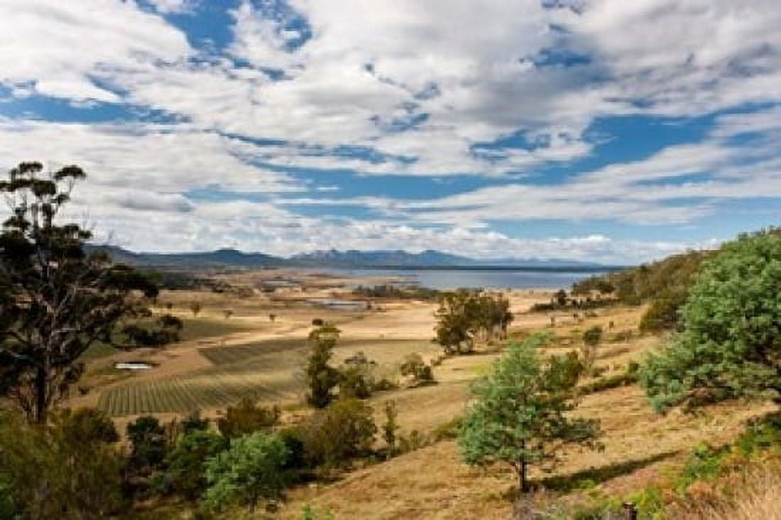 Great Oyster Bay Freycinet Tasmania Australia Canvas Art - Martin Zwick DanitaDelimont (36 x 24)