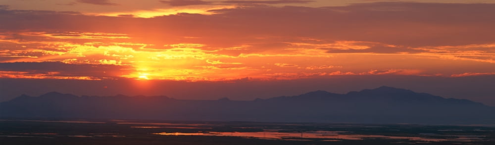 Great Salt Lake At Sunset Salt Lake City Utah Canvas Art - Panoramic Images (27 x 9)