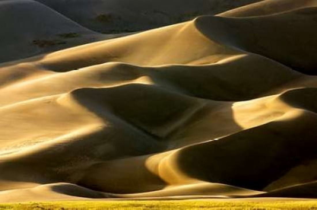 Great Sand Dunes II Canvas Art - Douglas Taylor (12 x 18)