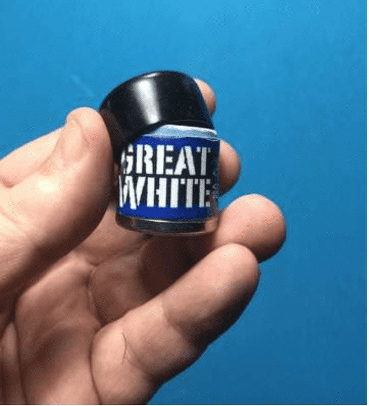 Great White Pool Cue Stick Chalk by Outsville Billiards Thresher Blue