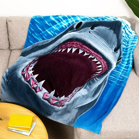 Great White Shark Fleece Blanket for Bed, 50" x 60" Fleece Throw Blanket for Unisex and Kids - Super Soft Plush Shark Blanket Throw Fleece Blanket Shark Blanket - Queen Size Blanket