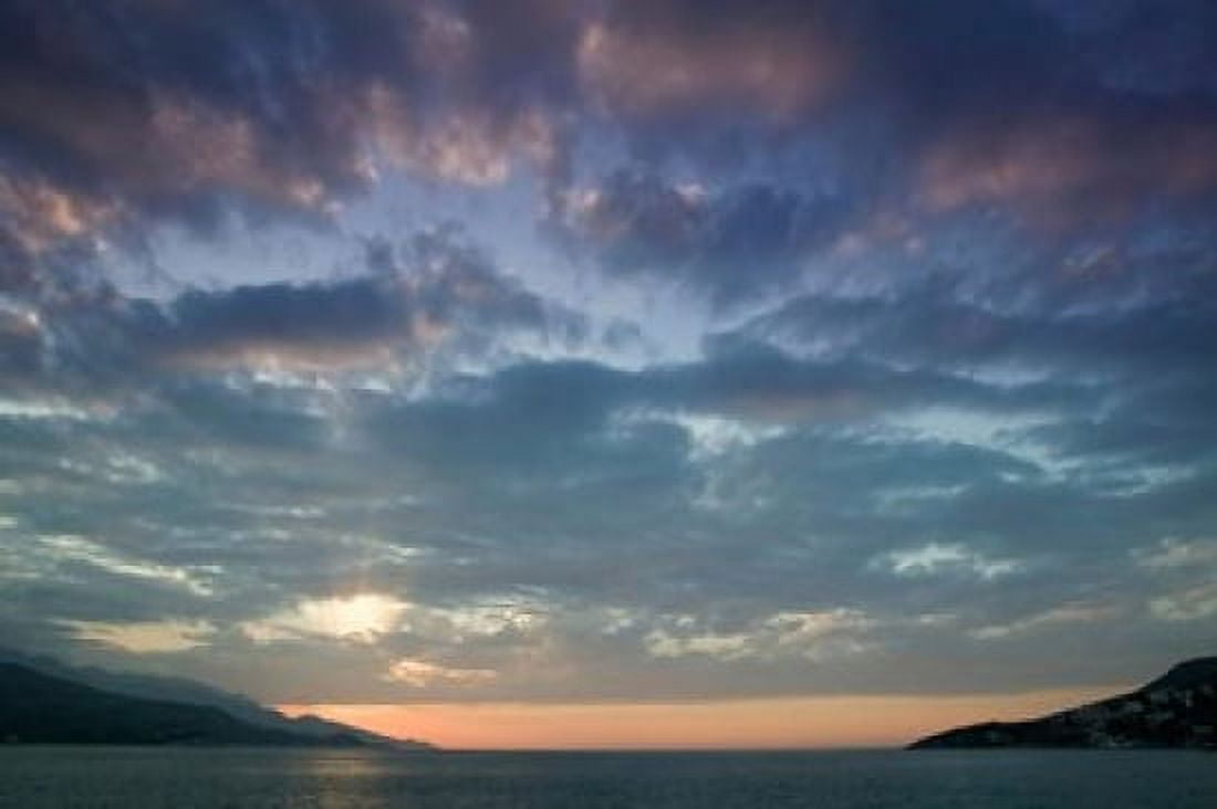 Greece Aegean Islands Samos Vathy Bay Sunset Canvas Art - Walter Bibikow DanitaDelimont (28 x 19)