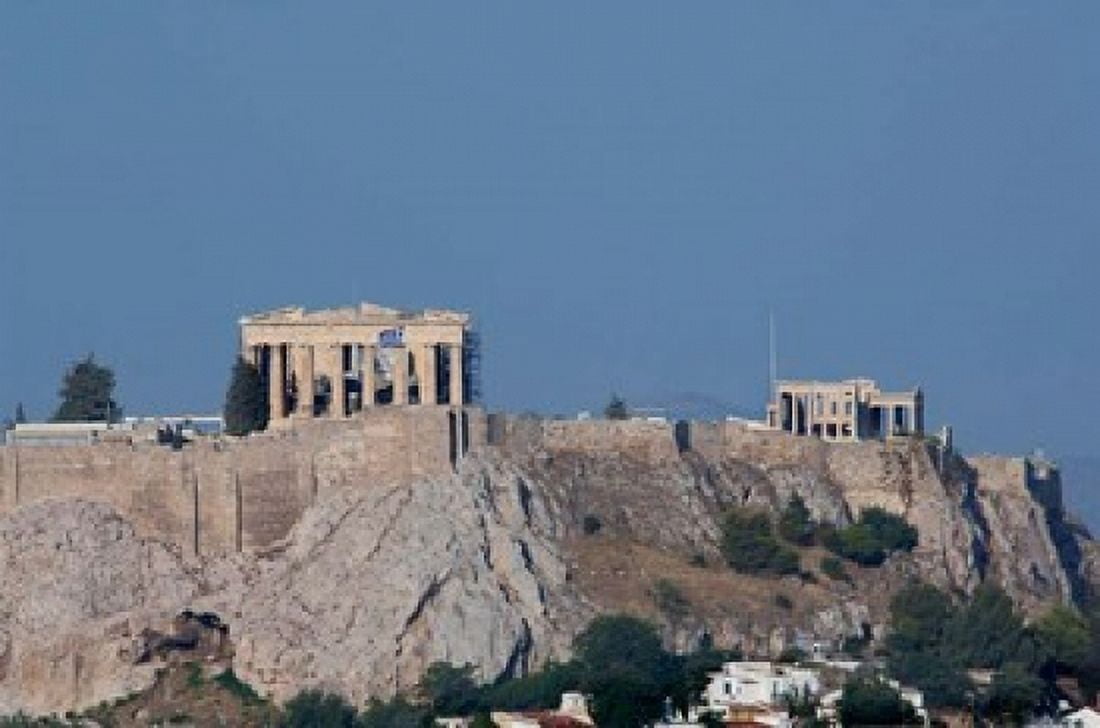 Greece Athens View of the Acropolis Canvas Art - Cindy Miller Hopkins DanitaDelimont (29 x 19)