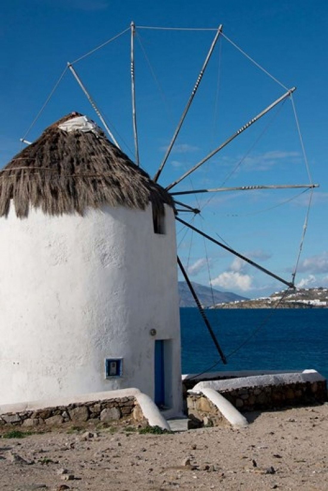 Greece Cyclades Mykonos Hora Historic Cycladic style Windmill Canvas Art - Cindy Miller Hopkins DanitaDelimont (18 x 24)