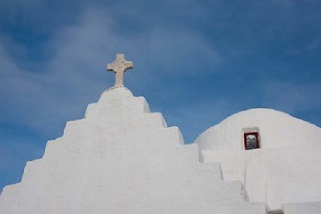 Greece Cyclades Mykonos Hora Typical church rooftop Canvas Art - Cindy Miller Hopkins DanitaDelimont (37 x 25)