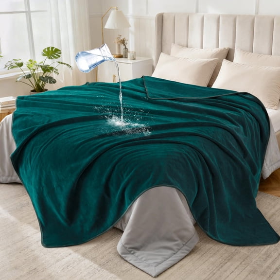 Green 60" x 80" Pet-Friendly Waterproof Soft Fleece Throw Blanket