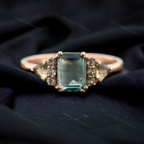 Green Amethyst Anniversary Ring Rose Gold Cluster Jewelry Statement Ring For Her Bridal Wedding Rings Promise Ring August Birthstone Rings
