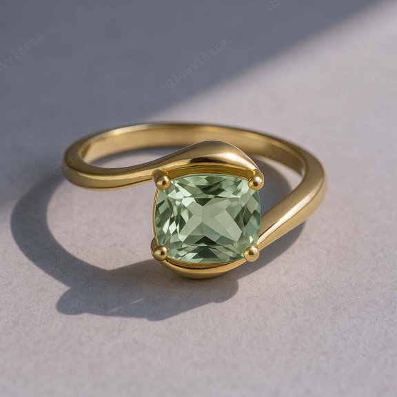 Green Amethyst Ring Gold Cushion Cut Gemstone Ring For Women Unique Statement Jewelry Gift For Her Light Green Quartz Engagement Ring