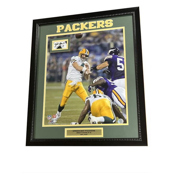 Green Bay Football - B. Favre Auto 20x24 Frame