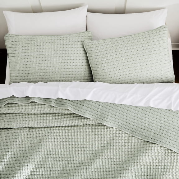 Green California King Quilt Set Striped Lightweight Soft Summer Spring Bedspread