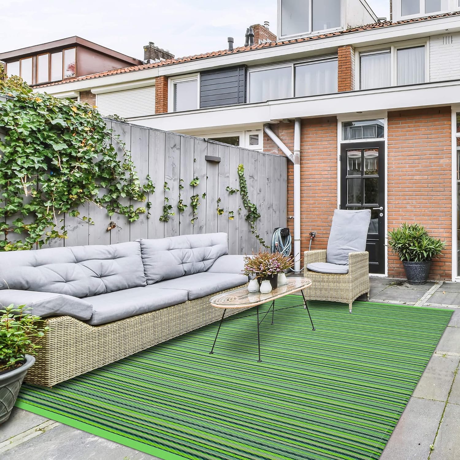 Green Decore Plastic Stain Proof Reversible Fade Resistant Premium