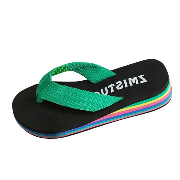 Green Fashionable Sandals With Robust Platform And Functional Straps For A Stable And Trendy Appearance