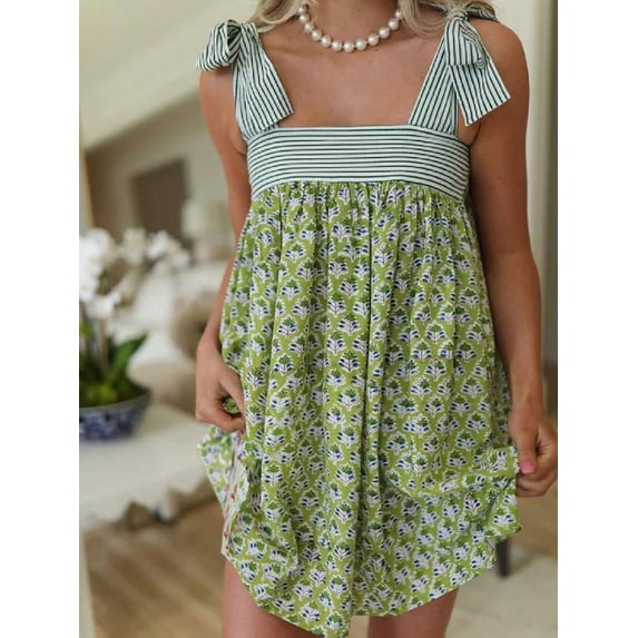 Green Floral Mini Tie Shoulder Sleeveless Square Neck Knot Cami Flowy Boho Vacation Beach Sundress