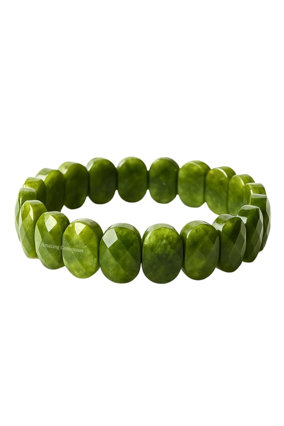 Green Jade Crystal Bracelet Faceted Gemstone Reiki Bracelet for Balance & Energy (Oval Stone)
