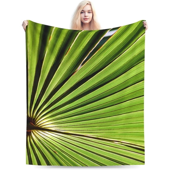 Green Leaf Flannel Throw Blanket Soft Plush Giant Leaf Design for Bed, Couch Sofa Accent for Plant Lovers (Green, 50 x 60)
