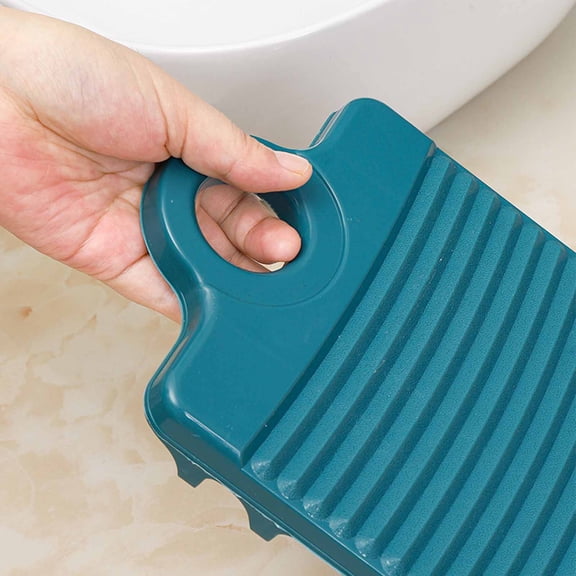 Green Mini Hand Washboard for Laundry - Thickened PP Plastic with Card Slot, 7.1 x 12.0 Inch Non-Slip Scrubbing Board for Underwear and Socks