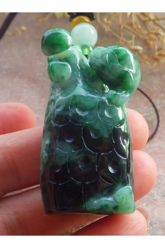 Green Natural A Jade jadeite Pendant Frog Toad Necklace 698556 TN
