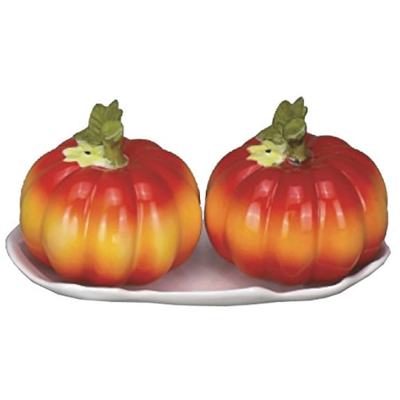 Green Pastures Wholesale Tray with Pumpkin Porcelain Salt and Pepper Shakers, 4-Inch Tall with 6-Inch