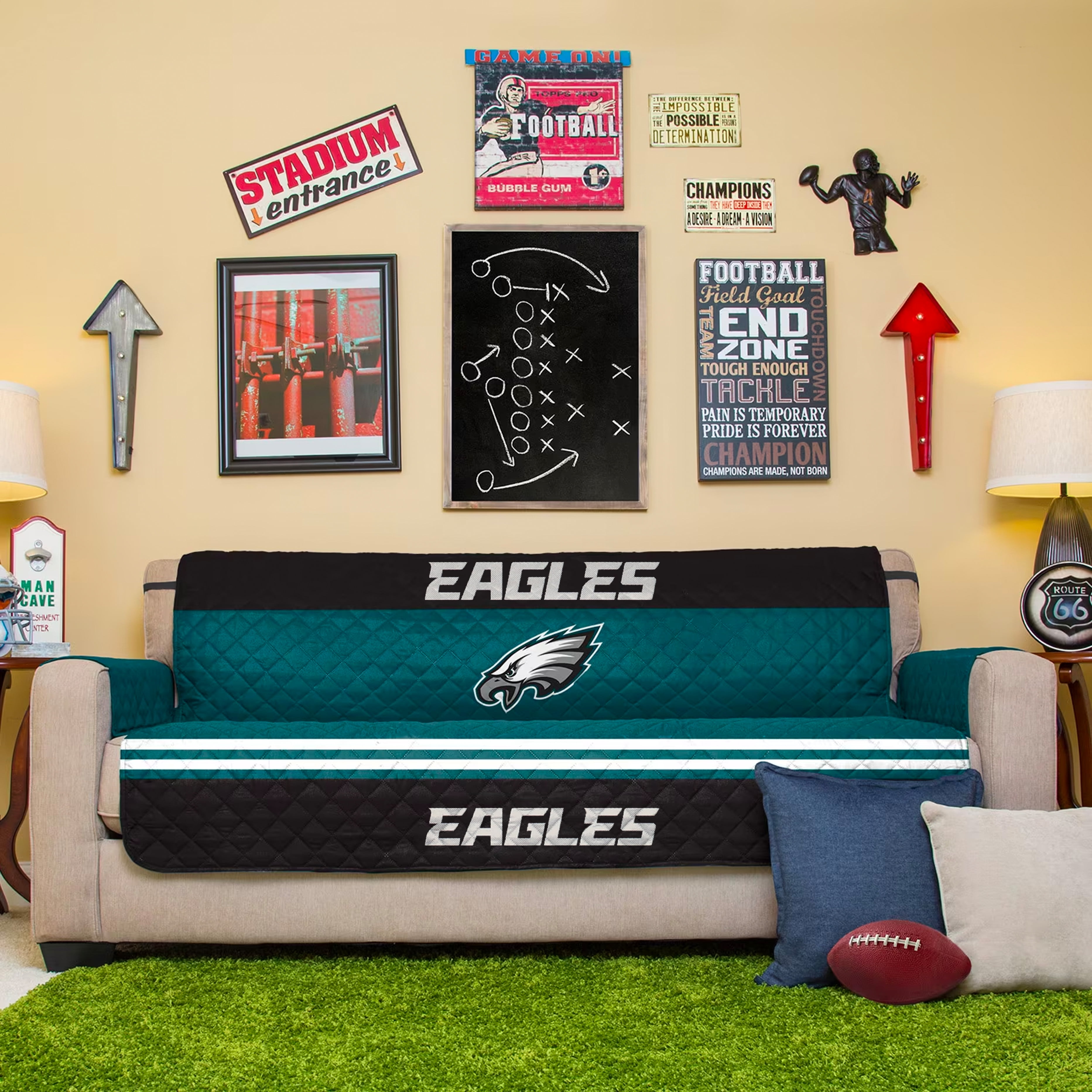 Pegasus Home Fashions NFL Philadelphia Eagles Green Sofa Protector