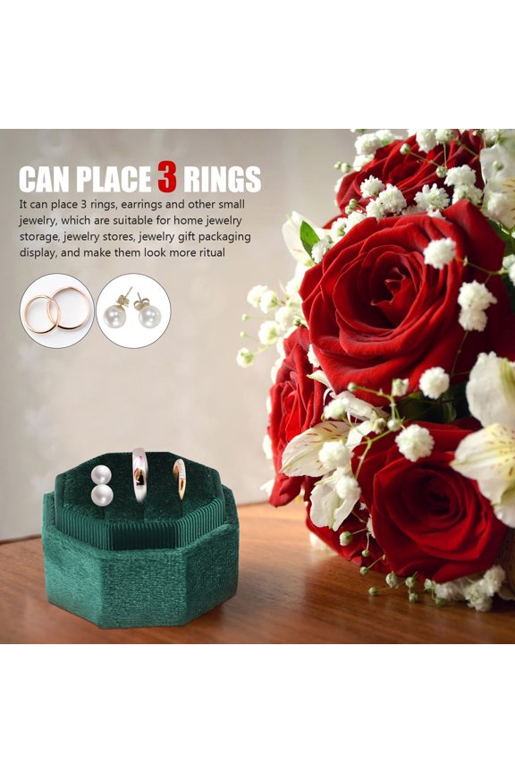 Green Proposal Ring Box with Delicate Design for Ring and Earring Display