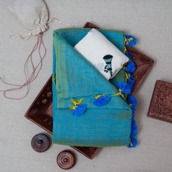 Green Rainbow Handloom Cotton Saree With Designer Blouse