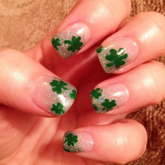 Green Shamrock Press on Nails St. Patrick's Day Fake Nails Medium Square False Nails with Rhinestone Designs Glue on Nails Sparkly Artificial Nails Glossy Stick on Nails for Women Girls 24 Pcs