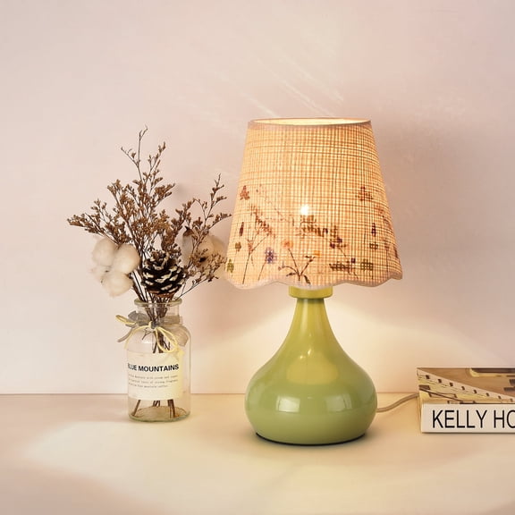 Green Small Bedside Table Lamp, Scalloped Rattan Shade Lamp for Bedroom Nightstand Small Spaces Home Office Living Room