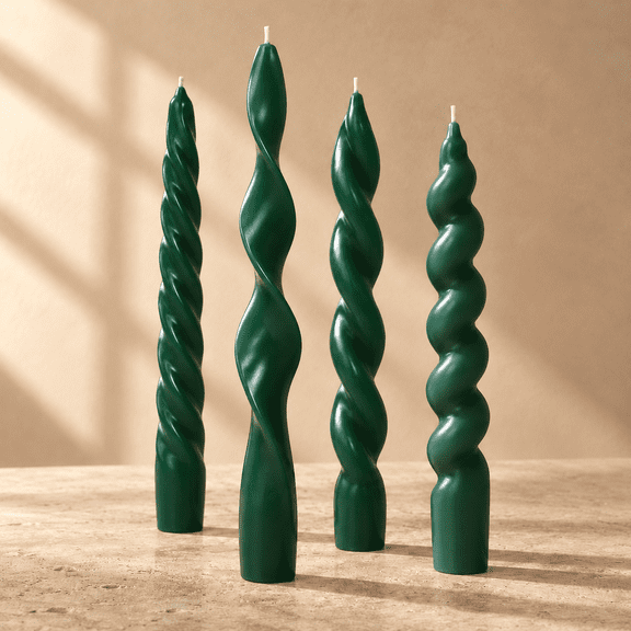 Green Spiral Taper Candles, 7.5 Inch Short Twisted Candlesticks, Unscented Taper Candle Sticks for Holiday, Dinner Party, and Christmas Decorations, 4 Pack