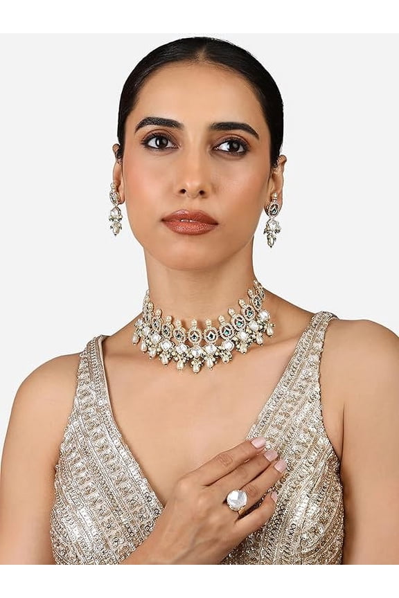 Green Stones Rajwada Kundan Choker Necklace Earring & Ring Set For Women