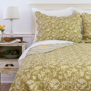 Green Toile Full/Queen Quilt