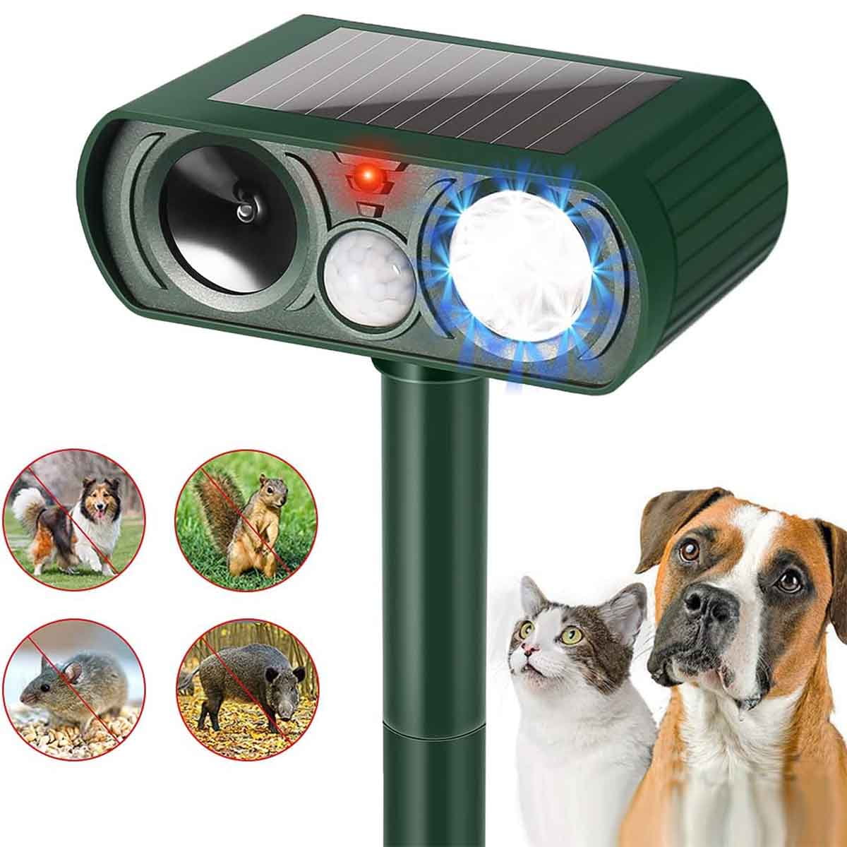 Green Ultrasonic Animal Repellent Outdoor Deterrent Devices Solar Pest