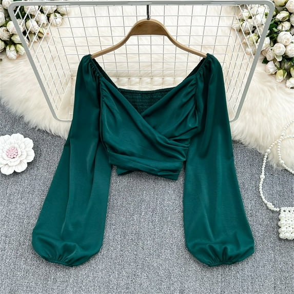 Green Young Adult Tops Women's Spring Solid Color V Neck Pleated Bubble Long Sleeved Pullover Shirt Short Style Exposed Belly Top Going Out Tops for Women